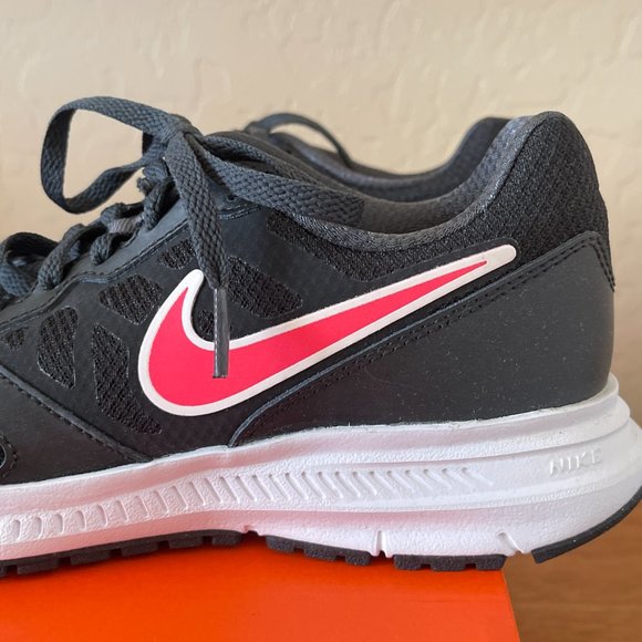 New Nike 6 Downshifter 6 Black White Hyper Punch Pink Anthracite Shoe In Box - Picture 3 of 12
